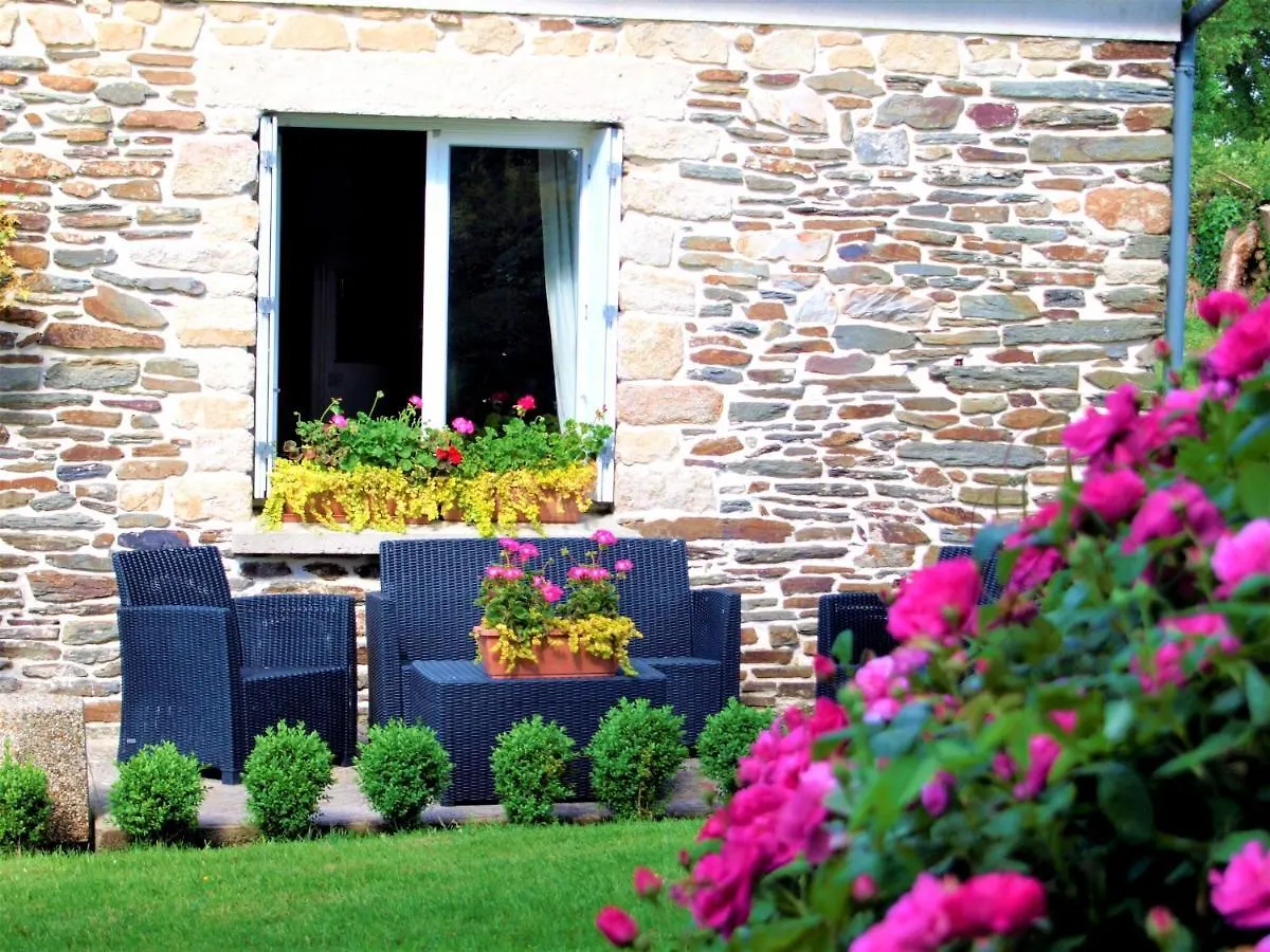 Vakantiehuis Gite St Emilion Braz A La Campagne, Carhaix 10 Min Villa Plévin